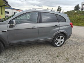 Predám Chevrolet Captiva 2.2D 135kw 6AT 4x4 7 miestne - 3