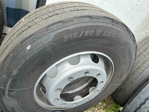 Pneumatiky Michelin 315/70 R22,5 - 3