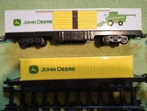 Elektrický vláčik Polar Express a John Deere - 3