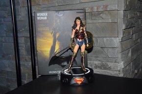 Zberatelska figurka Wonder Woman 1:10 - 3