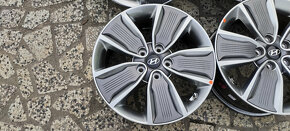 5x114,3 R17 --- HYUNDAI i30 , IONIC , KONA ... - 3