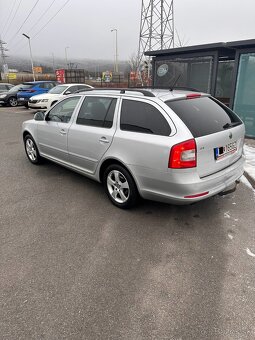 Škoda Octavia 1.6 TDI CR DSG - 3