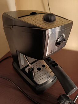 Kávovar Delonghi EC 156.B - 3