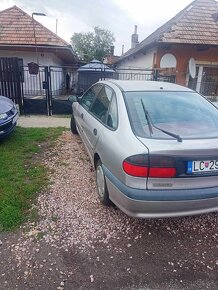 Renault laguna - 3