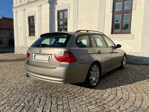 BMW 320d Touring E91 - 3