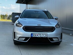 Kia Niro Hybrid Platinum - 3