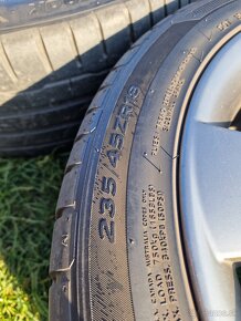 Letná sada Škoda superb 235/45 R18 - 3