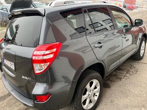 Predám Toyota Rav4 2.2 Disel 110 Kw - 3