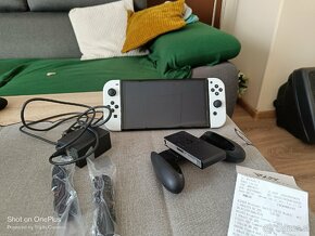 Predám Nintendo Switch OLED model - 3