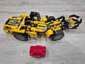 LEGO Technic 42049 Mine Loader - 3