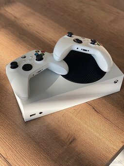 Xbox Series S - 3