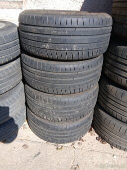 Michelin  225/40ZR 18 - 3