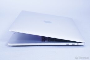 ZÁRUKA/Macbook Pro13.3" TB/I5 2.0GHZ/16GB RAM/512GB SSD/CZ - 3