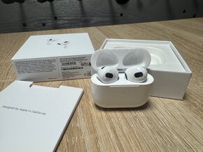 Apple AirPods 3 - 3