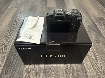 Canon EOS R8 - 3