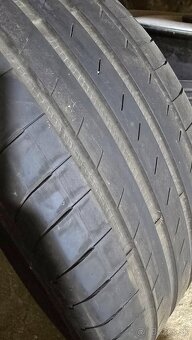 Goodyear Eagle F1 Asymmetric 5 225 60 17 - 3