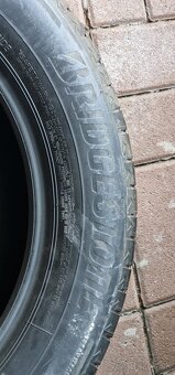 215/60 r17 Bridgestone - 3