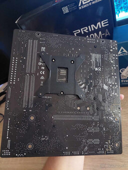 Asus Prime H510M-A + I3-10100F + chladič - 3