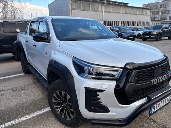 Toyota Hilux GR - 3