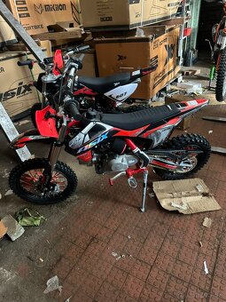 Nove Pitbike ASIX XB27 125cm3 Manuál 3 farby - 3