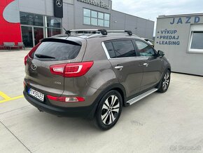 Predám Kia Sportage 2.0diesel 4x4 automat - 3