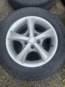 5x112 r15 elektróny VW + zimne pneu 195/65 r15 Semperit - 3