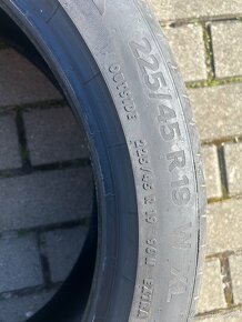 225/45 r19 Continental - 3