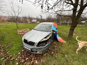 Predám cele auto na nahradne diely - 3