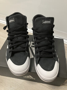 Adidas Bravada Mid veľkosť UK 9,5 - 3