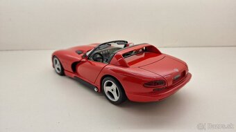 1:18 DODGE VIPER RT/10 - 3