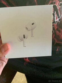 Apple AirPods Pro 2 - 3
