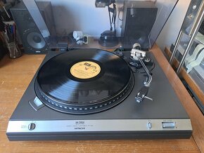 Gramofon Hitachi HT 353 - 3