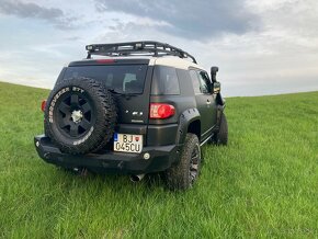 Toyota FJ Cruiser 4,0i - 3