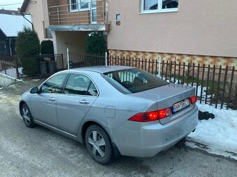 Honda Accord 2.0i 114kW - 3