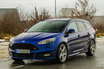 Ford Focus Kombi 2.0 EcoBoost ST X - 3