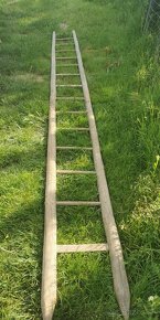 Starý drevený rebrík - 3