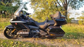 Honda GOLDWING 1800 Tour DCT - 3