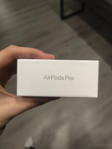 Apple AirPods Pro 2 - 3