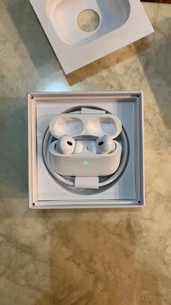 AirPods pro 2 - 3