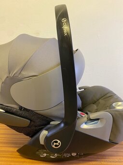 Polohovateľná autosedačka Cybex Cloud Z i-Size Soho Grey - 3