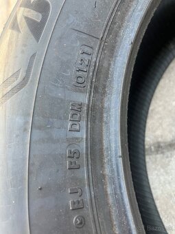 Bridgestone Alenza 225/65R17 - 3