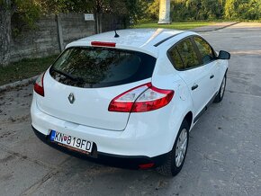 Renault Megane 1.6 16v 2011 Authentigue - 3