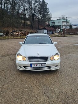 Predam vymenim Mercedes C200 w203 - 3