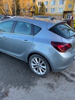 Opel Astra J (2010) 6st. Manual - 3