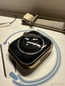 Apple Watch 8 Gold Stainless Steel + Milanese band - 3