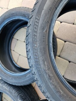 Bridgestone 225/45 R17 91W - 3