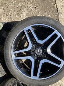 Originál AMG 21 Mercedes disky s letnými pneu Pirelli - 3