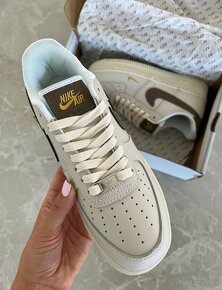 Nike Air Force 1 béžovo hnedé tenisky - 3