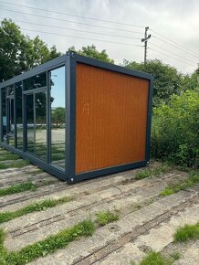 Obytný kontajner o rozměru 3 x 6 m - prosklený - 3