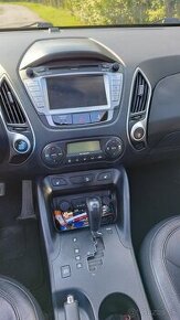 Hyundai ix35 2.0 CRDi A/T 4X4 - 3